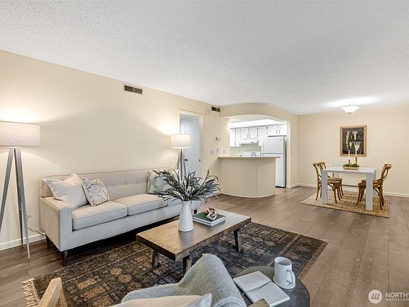3rd image of 11420 NE 128th Street #D54