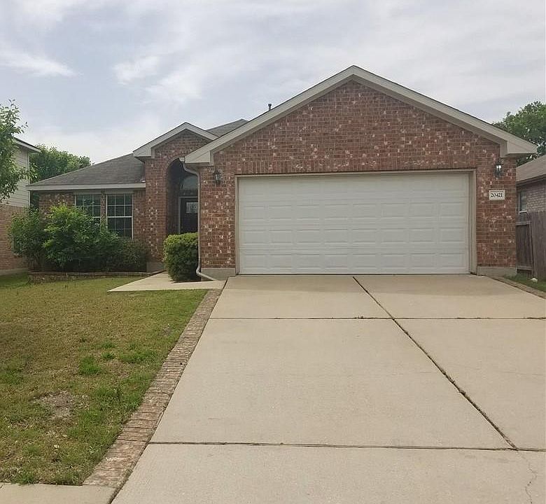 1st image of 20421 Farm Pond Ln