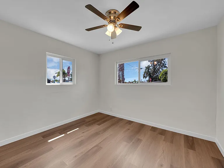 4366 Hilltop Dr — Photo 8