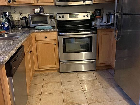 2nd image of 79 Warren St APT 207