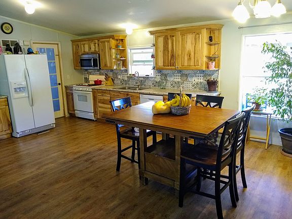 Kitchen and dining room