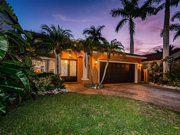 17717 Wall Cir, Redington Shores, FL 33708