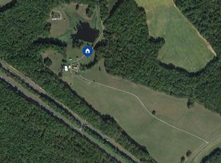 877 Holland Creek Rd, Louisa, VA 23093