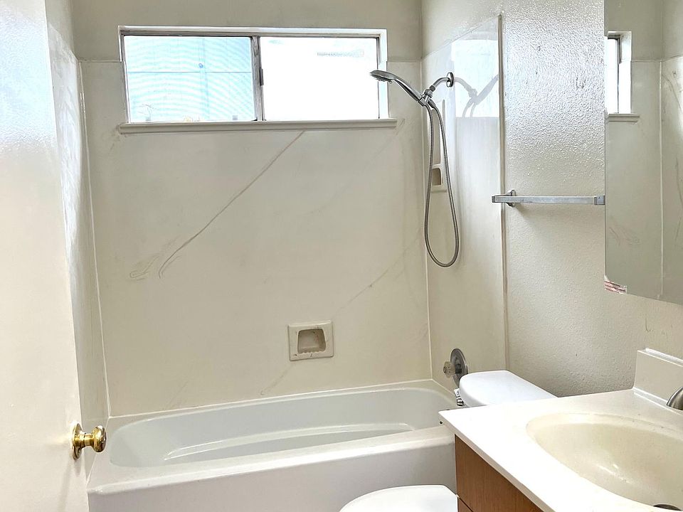 1st image of 9510 Bancroft Way #9510