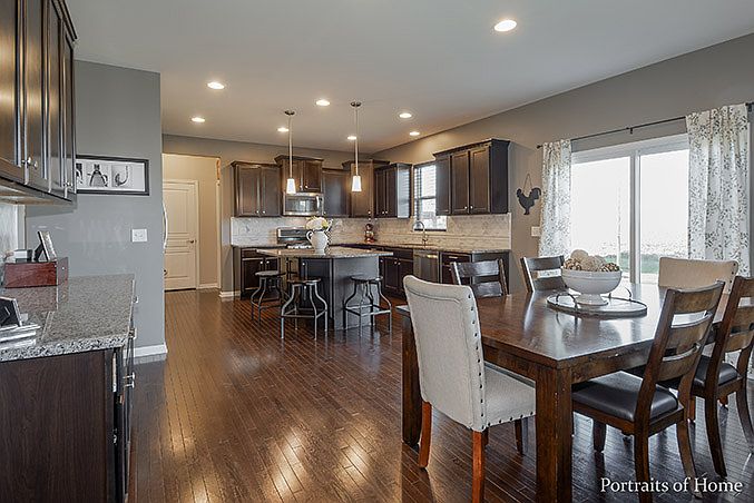 2nd image of 14112 S Meadow Ln