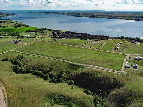 3 Oahe Links, Linton, ND 58552