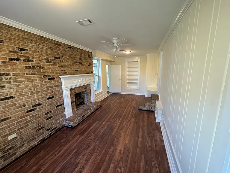 102 Country Club Rd — Photo 8