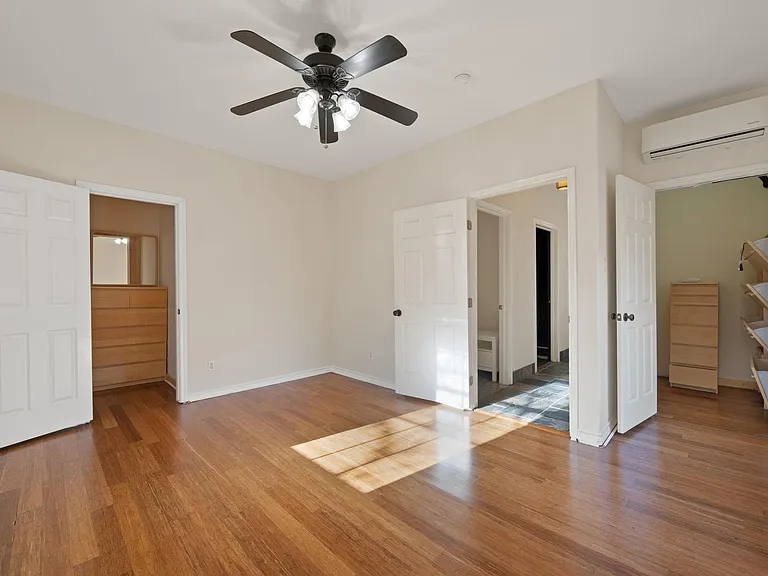 158 Uriah Dr — Photo 25