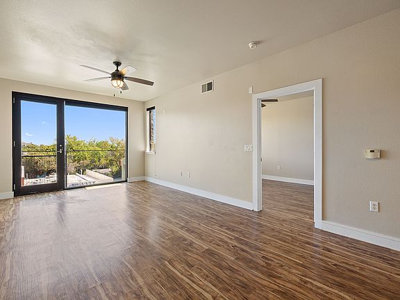 2nd image of 3016 Guadalupe St APT 303