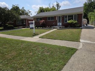 29215 Badelt St, Westland, MI 48185