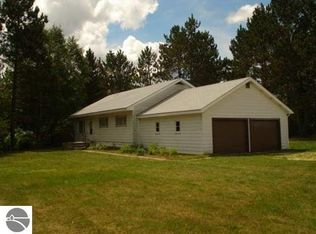 5584 Twelve Mile Rd, Mesick, MI 49668