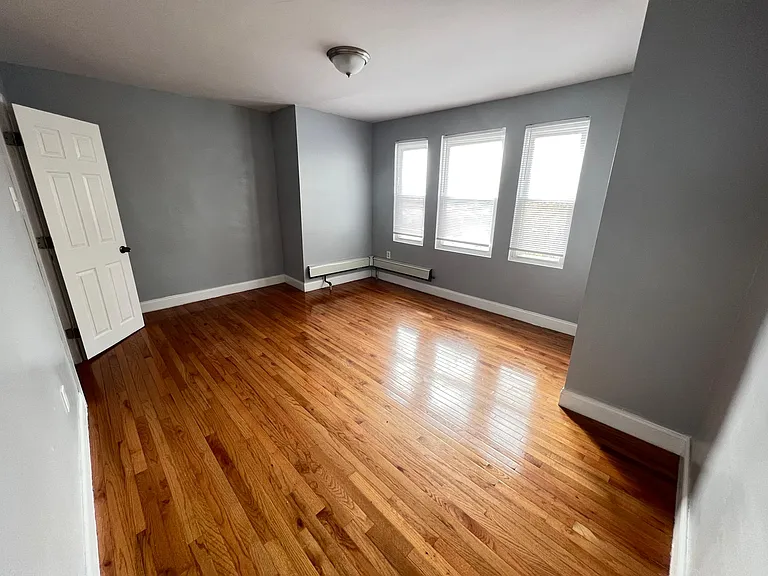 1531 Cottman Ave — Photo 25