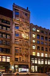 Rented by Hakimian Management