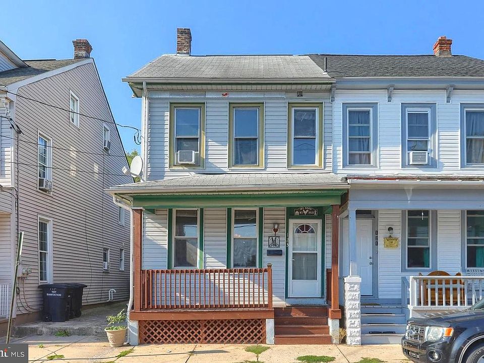 1st image of 123 Canal St #1