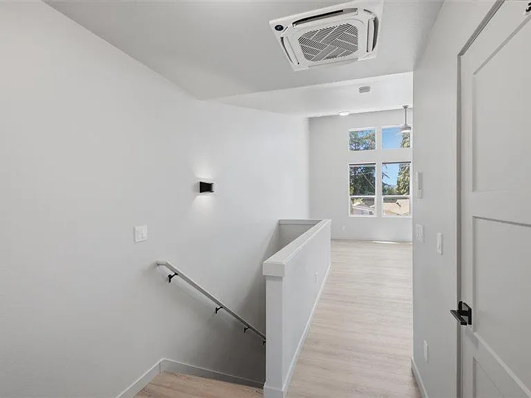 1390 Overlook Ave NW — Photo 13