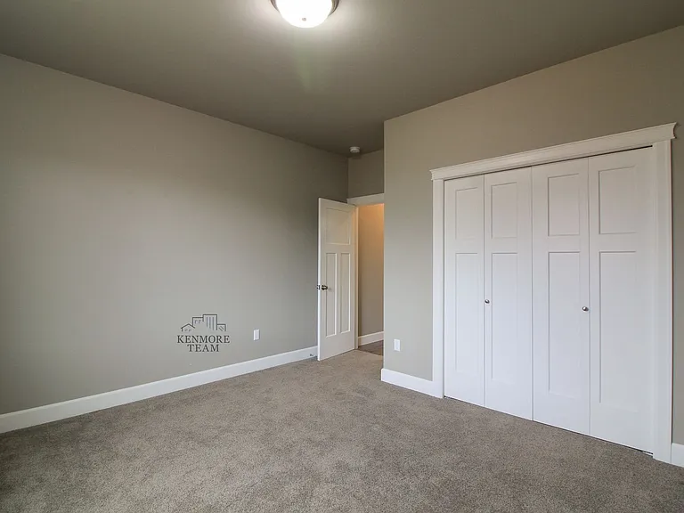 1711 S Dewberry Pl — Photo 9