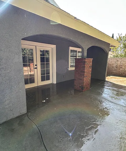 9409 N Orion Ave — Photo 24