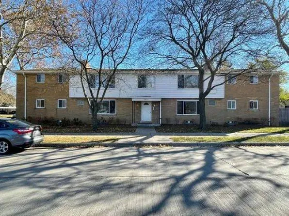 (undisclosed Address), Harper Woods, MI 48225