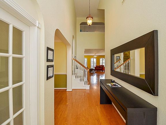 4th image of 12902 Red Laurel Ct
