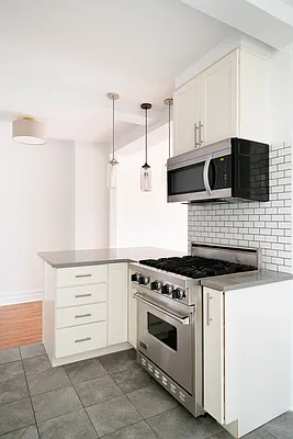 Rented by Compass | media 5