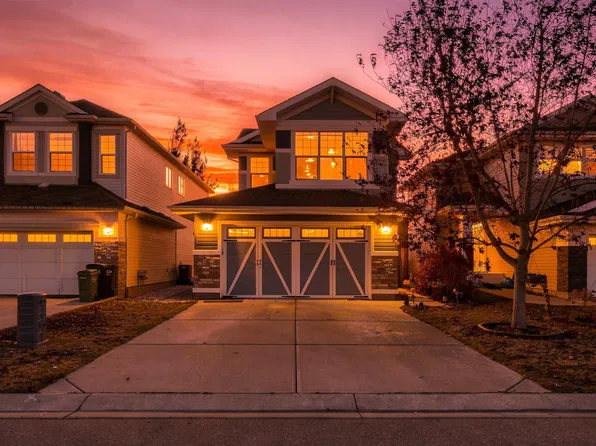 1926 Chapman Rd SW, Edmonton, AB T6W 0Y7