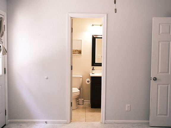 5th image of 1891 Wildwood Dr