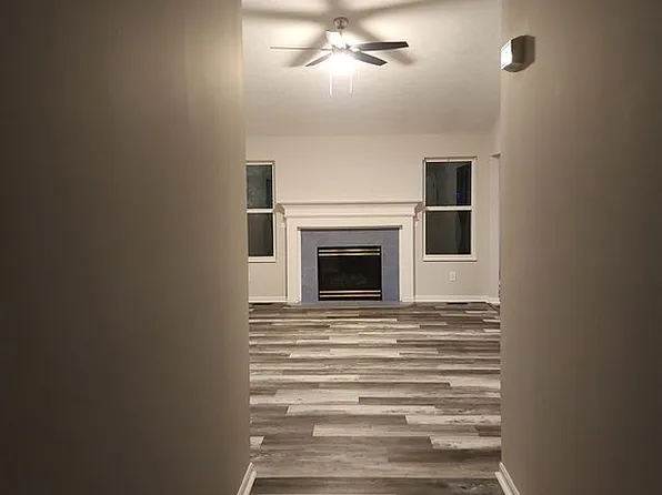 3584 Creek Xing, Amelia, OH 45102