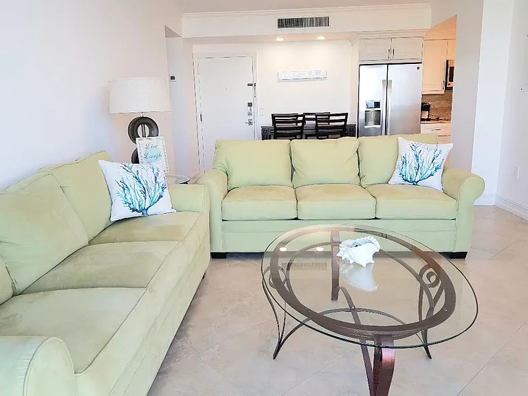 140 Seaview Ct #9 — Photo 12