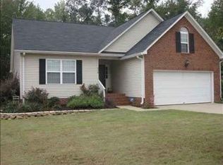 376 Annabel Dr, Boiling Springs, SC 29316