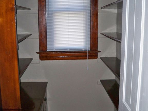 kitchen walk-in pantry