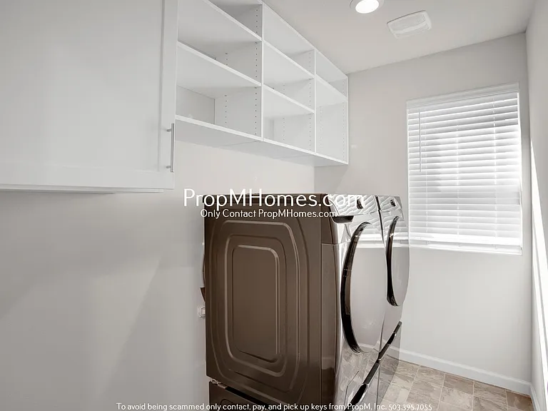 10709 SW 72nd Ave — Photo 21