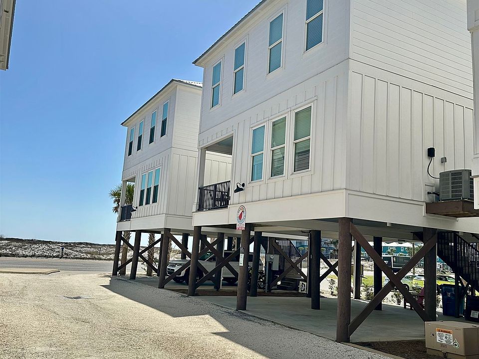 1st image of 588 E Beach Blvd #B