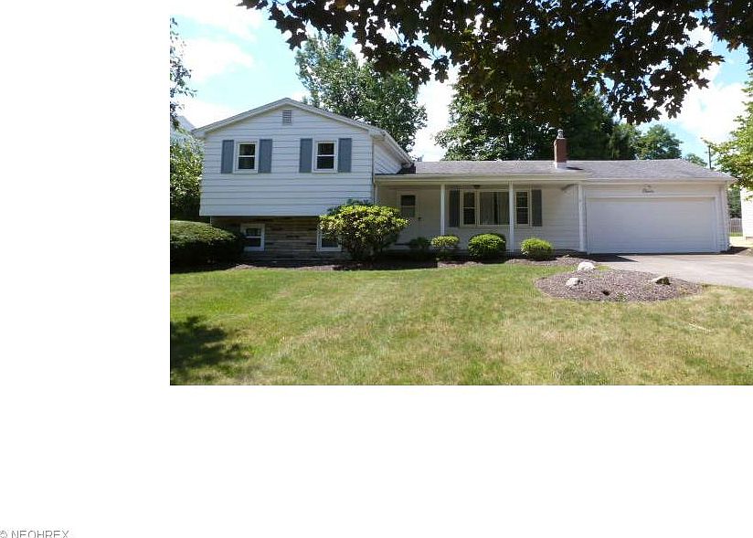 1st image of 11 Centennial Dr