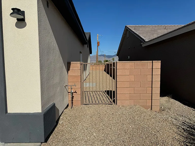 5079 S Jacaranda Pl — Photo 28