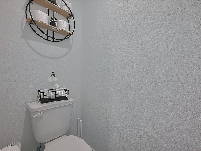 10405 Hadley Park Trl — Photo 23