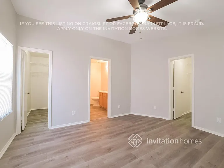 802 E Roberts Ave — Photo 10