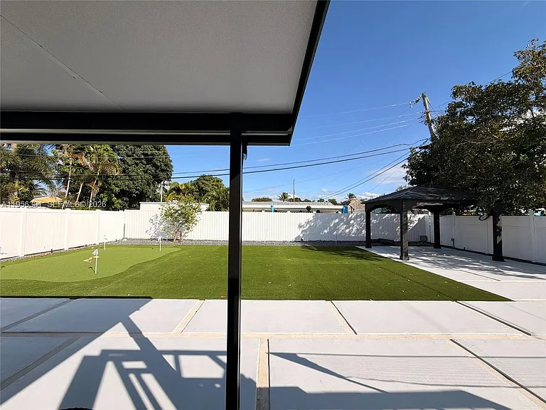 2340 SW 42nd Way — Photo 15