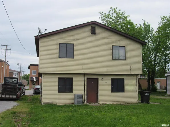 603 S Logan Ave #A, Carbondale, IL 62901