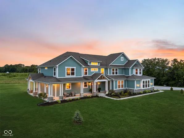 8905 Whitestown Rd, Zionsville, IN 46077
