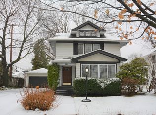 395 Meadow Dr, Rochester, NY 14618