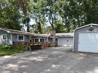 8787 Parkview Dr, Gregory, MI 48137