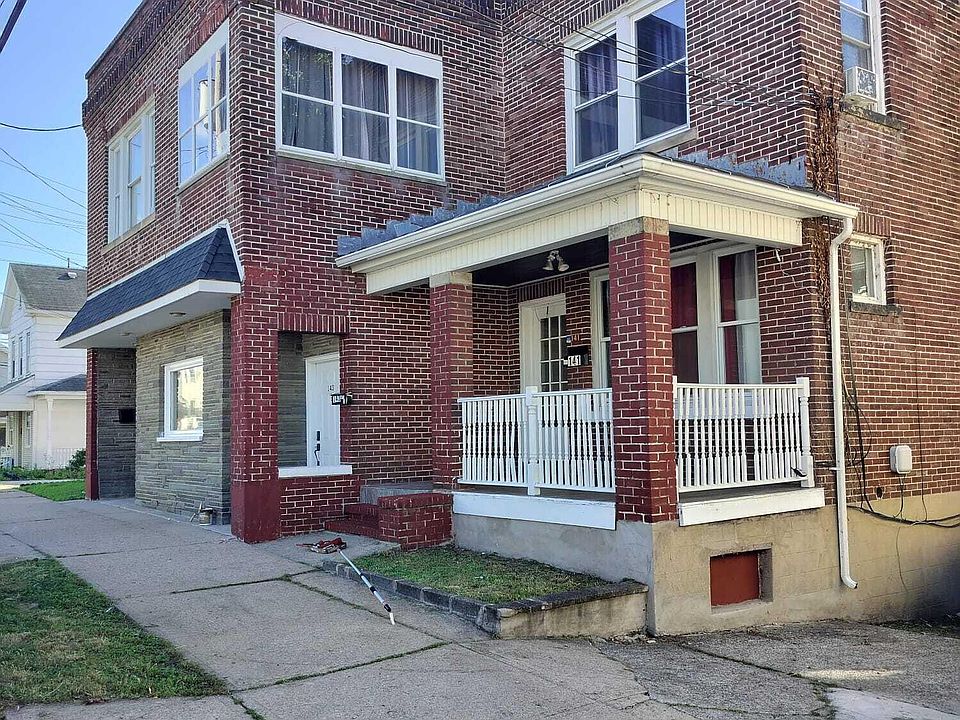 1st image of 141 Grove St
