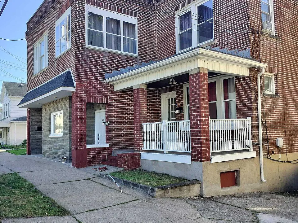 141 Grove St