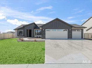 8643 S Foraker Way, Kuna, ID 83634