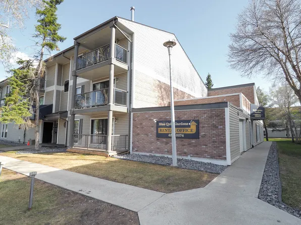 12005 25th Ave NW, Edmonton, AB T6J 4G6
