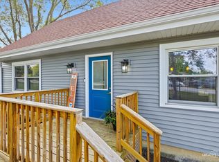 27W719 Timber Ln, West Chicago, IL 60185