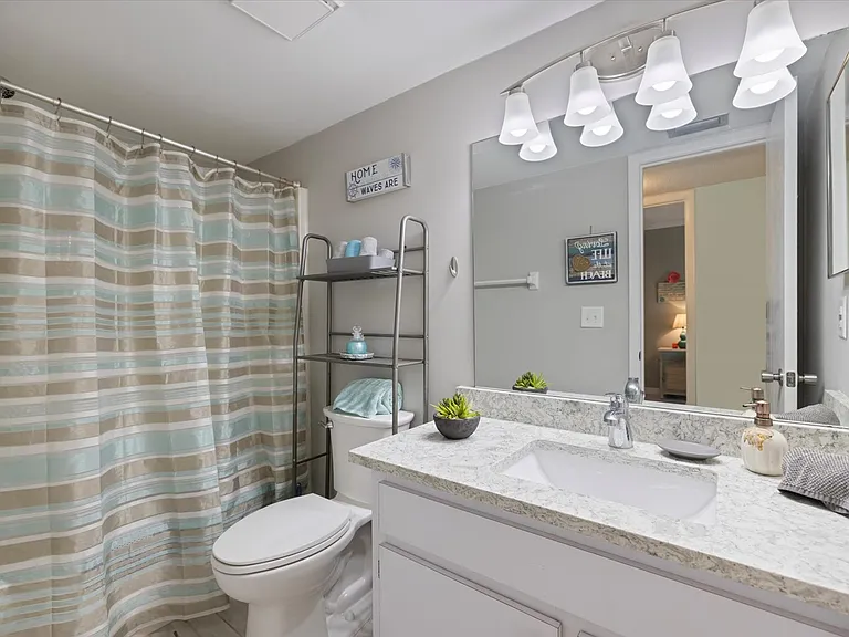 1604 Stickney Point Rd #102 — Photo 19