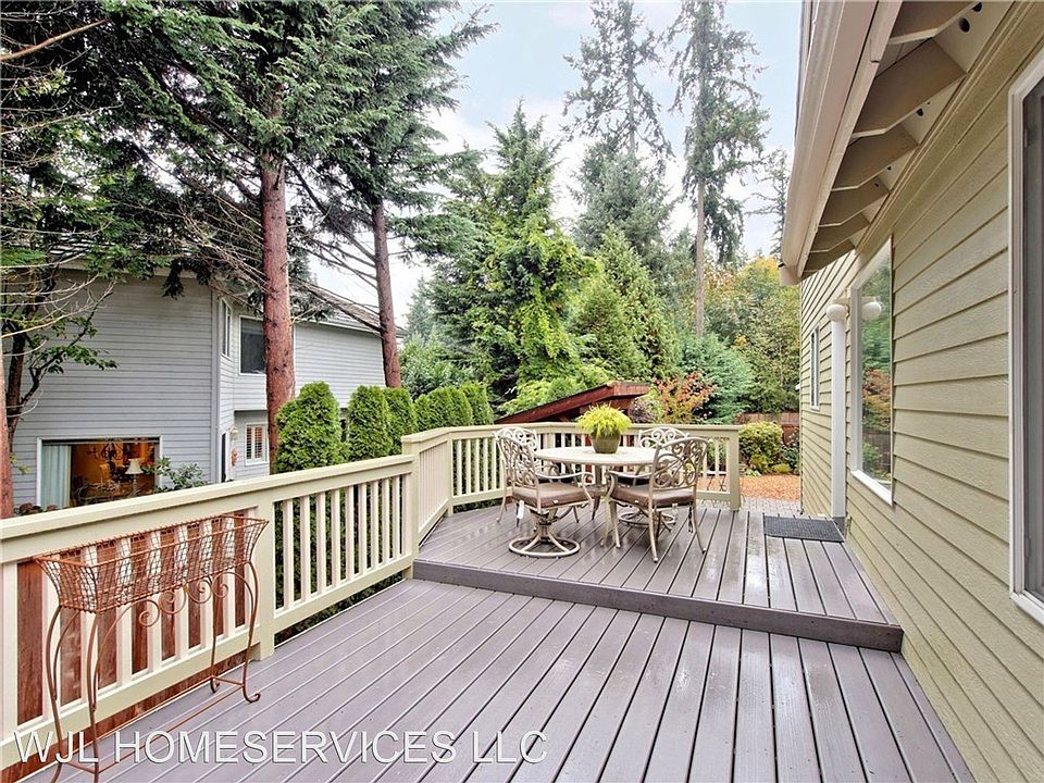 1st image of 2615 233rd Ave SE