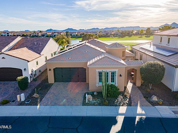 3rd image of 36456 N CRUCILLO Drive