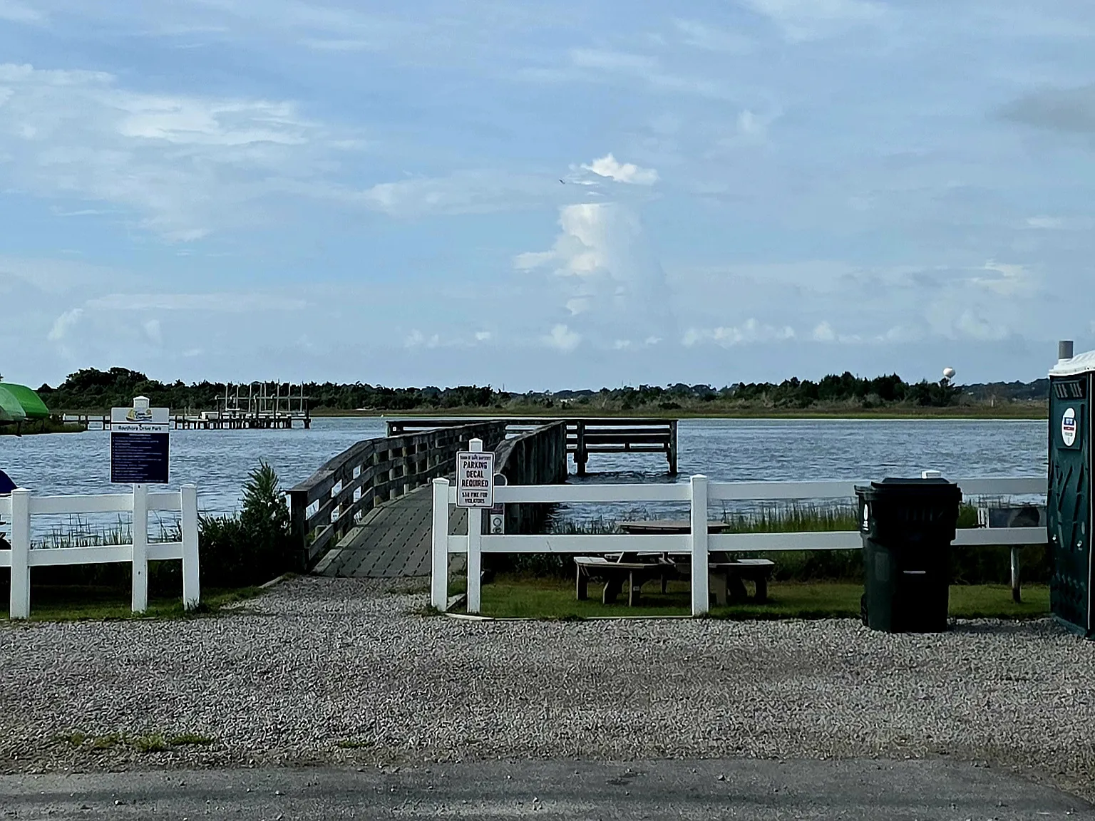 117 Bogue Sound Dr — Photo 2